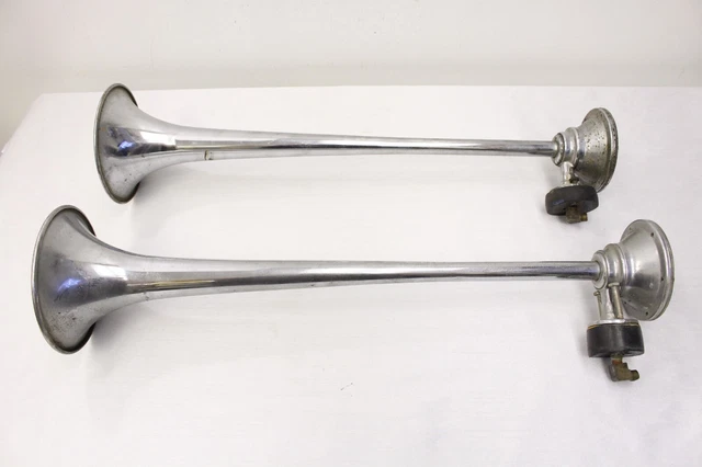 2 Vintage chrome 25" truck air horn grover products Co. Los Angeles USA