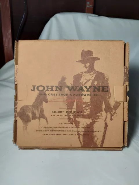 John Wayne Cast Iron 10.25” Pie Pan Cookware Foundry Seasoned Ready to Use  - NEW