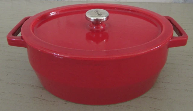 Cocotte avec couvercle en fonte émaillé rouge Fontignac 24
