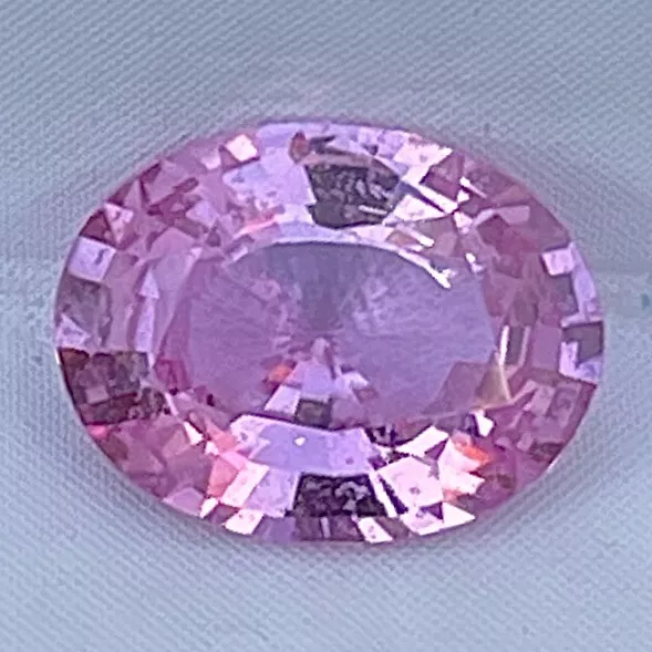 Natural Unheated Pink Sapphire 0.94 Cts Oval Cut Loose Gemstone