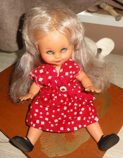 POUPEE DE MARQUE bella 31 cm yeux qui ferment en habit rouge EUR 15 00 PicClick FR