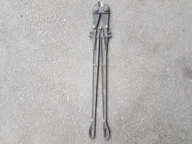 ANCIENNE PINCE A Sertir D'artificier  Bost Freres  EUR 14,99