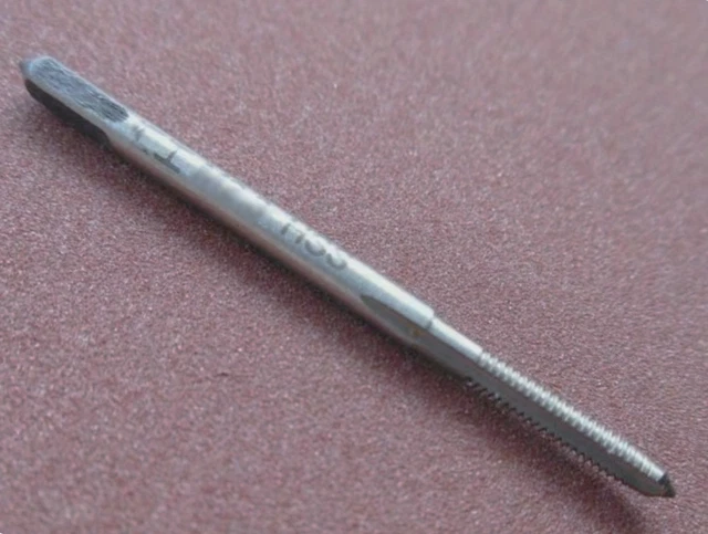 3/16-40UN Right Hand Plug Tap Threading Tool for Machine