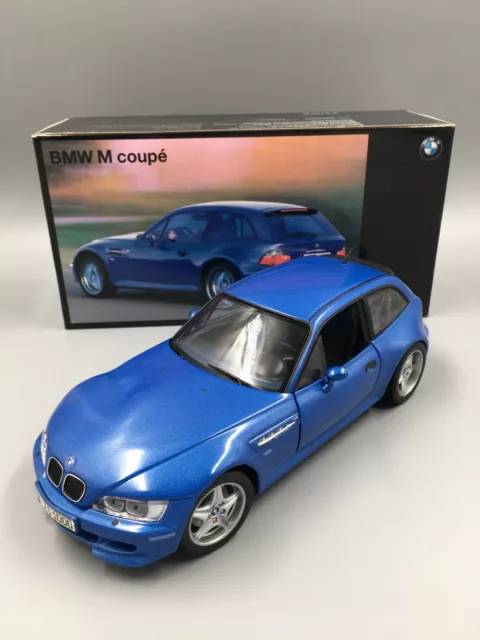 Modellautos 1:18 UT Models BMW M Coupe OVP