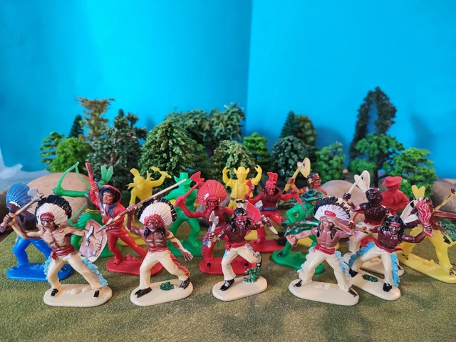 Lot De 2 Soldats Plastiques Anciens - Figurines Indiennes Vintage Made In Germany (occasion)