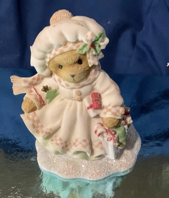 Cherished Teddies Suzy 118395 Bear Doing Her Christmas Shopping.