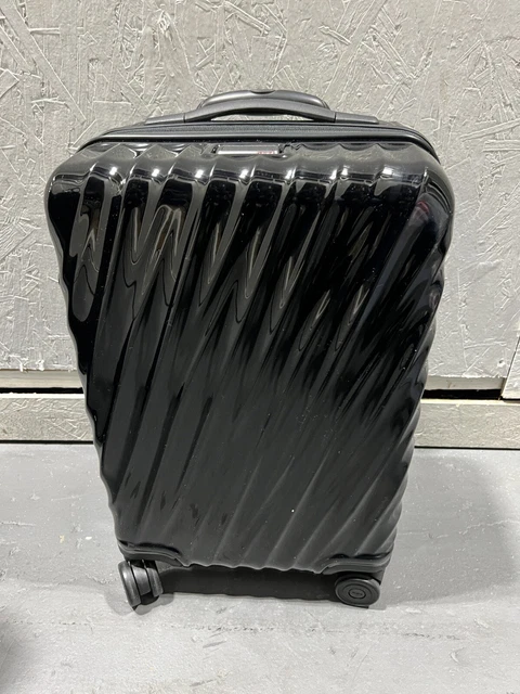 Tumi 139685-10410228773D2 Short Trip Expandable 4 Wheeled Packing Case