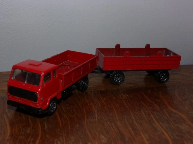 Volvo 264 Mini Jet Norev - Collection