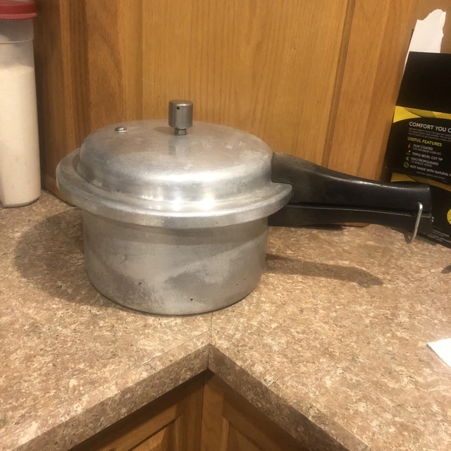 VINTAGE MIRRO MATIC Aluminum 4 Quart Pan Pressure CookerCanner 22.99