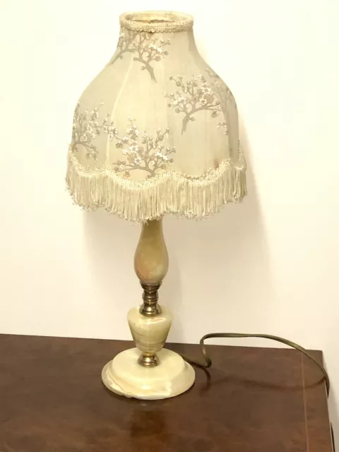 Wunderschöne Alte Messing-Onyx-Stoffschirm Tischlampe 1 Flammig 47 cm Hoch