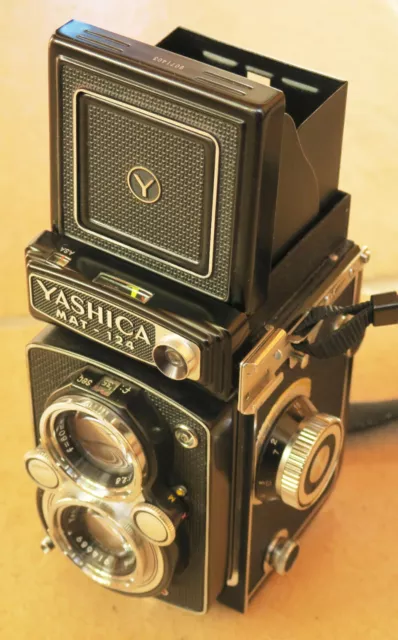 Yashica Zweiäugige Mittelformatkamera 6x6 cm Yashinon-Objektiv 1:3,5 80 mm TOP! 2