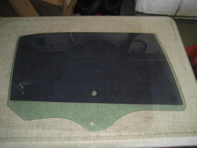 95 96 97 98 99 00 01 BMW 740 750 Passenger Right Rear Window Door Glass OEM