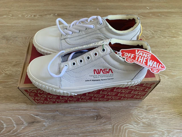 vans nasa bianche