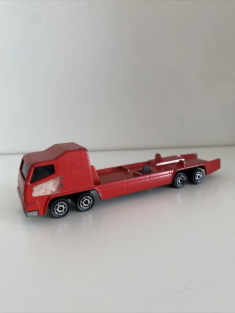 Camion Benne Majorette Rouge - Échelle 1/100, 5,2 Pouces, Métal, Modèle MAN, Jouet Collection