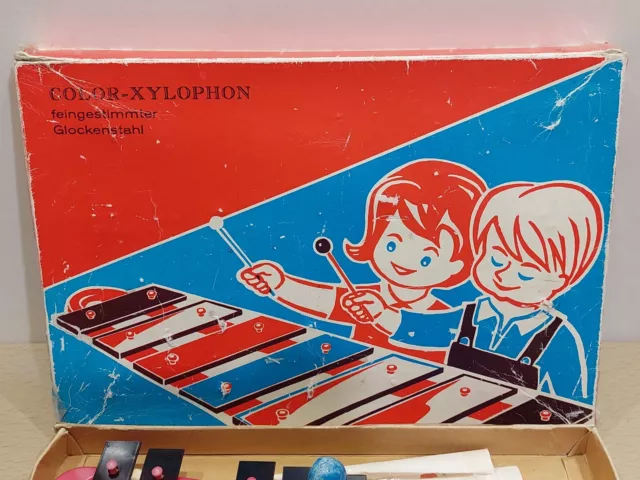 Vintage children's color xylophone. Works. Original box. Germany. NS 3