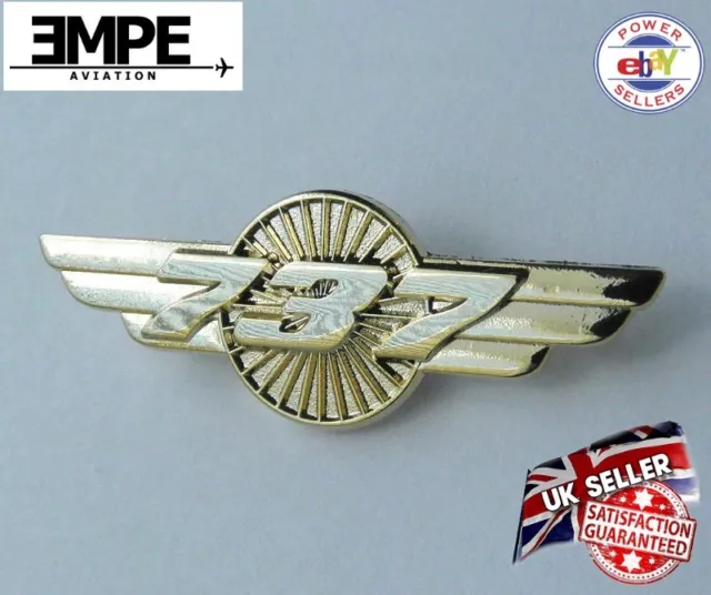 **NEW** Wings 737 Badge Pin Boeing Pilot B737 - Gold