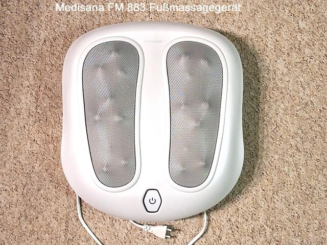 Medisana FM 883 Shiatsu-Fußmassagegerät – Mit 18 Köpfen, Rotlicht, Wärme, 2 Geschwindigkeiten
