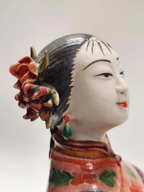 11" China Wucai Porcelain Pottery beauty Belle Lady Women Fan Butterfly Statue 2