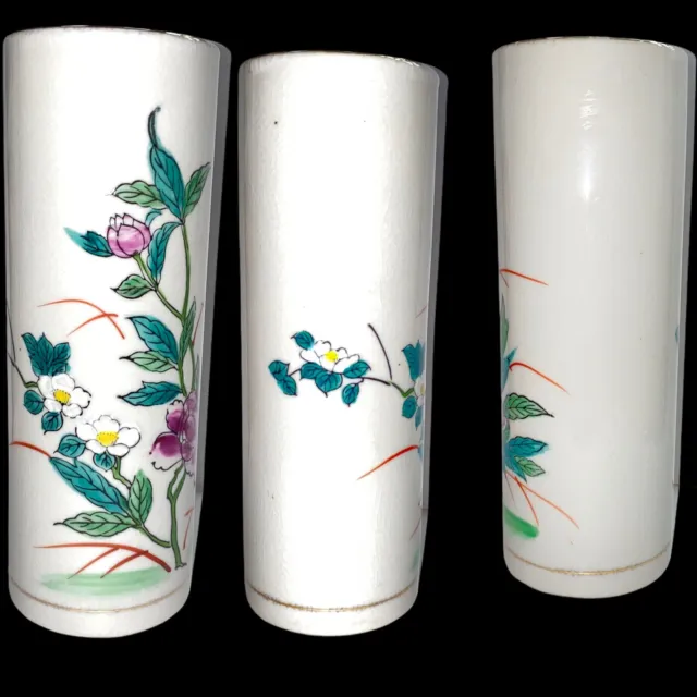 Vintage Otagiri White Iris Vase Made in Japan White Floral Bud Vase Flowers 9”H 2