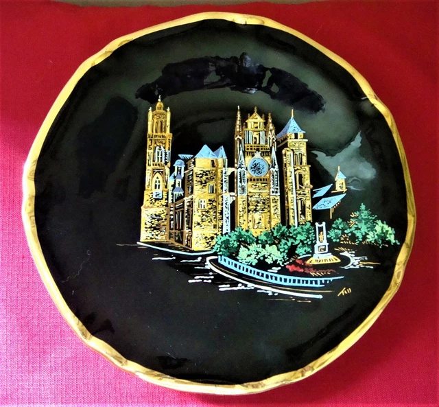Assiette Signé TESS Céramique LONGWY Noire émaillée " Cathédrale de RODEZ " 