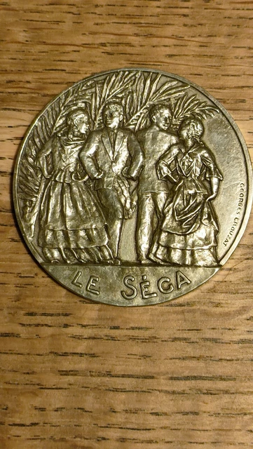 Médaille En Bronze Du Conseil Régional De L'Île De La Réunion – Pièce De Collection
