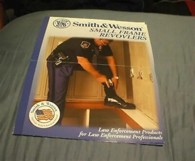 2003 SMITH & WESSON SMALL FRAME REVOLVERS Gun Mailer Brochure - POLICE