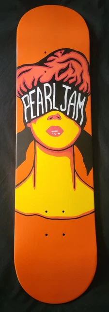 Phil Frost x Supernaut 