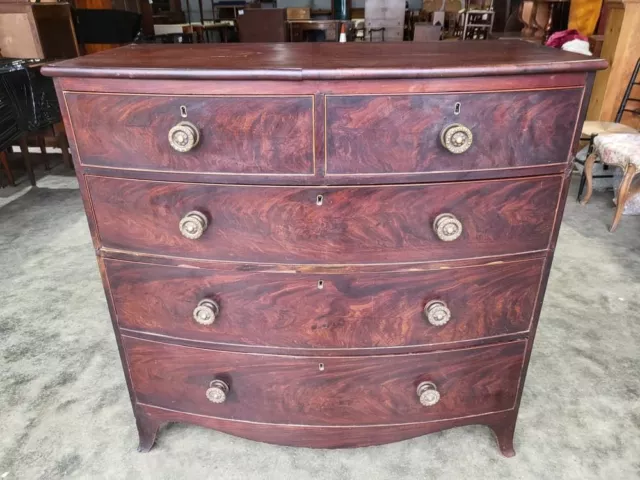 Antique Georgian mahogany bow front 2 over 3 chest of drawers splayed legs