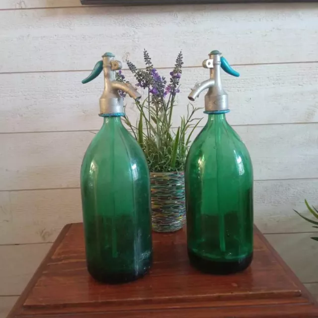 Lot de 2 siphons anciens