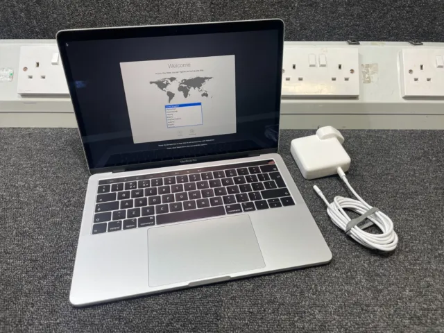Apple MacBook Pro 13" 2019 (Intel Core i5, 2.4GHz) (256GB SSD, 16GB RAM) A1989