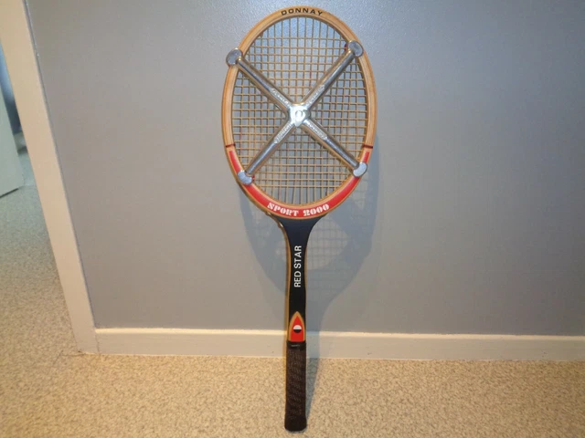 Raquette de tennis vintage Donnay JR et son zéphyr - Sport & Plein air