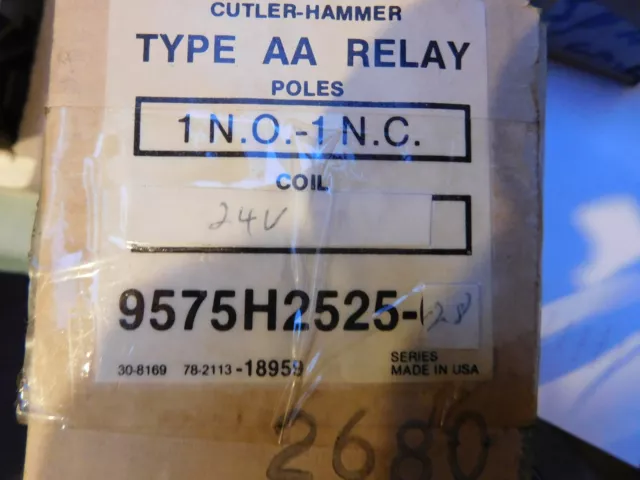 CUTLER HAMMER  9575H2525-28 NEW TYPE "AA" RELAY 24 volt ac coil 1 n.o. 1 n.c.