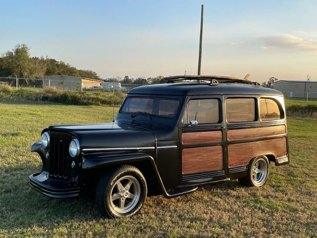 1952 Willys Jeepster