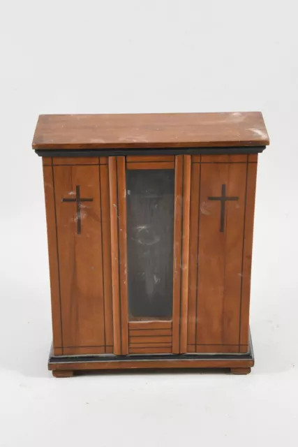 J32N62- Biedermeier Kästchen mit Nagel n.d. Urbild des Kreuzes, Klosterarbeit