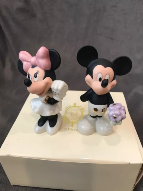 Lenox Walt Disney Classics Mickey & Minnie Salt & Pepper Shaker Set 3 7/8”