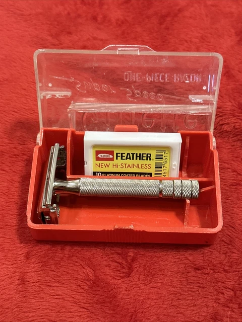1940s Gillette Super Speed Double Edge Razor No Date Code with case 1948-1950