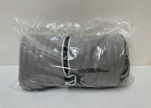 UNITED Polaris Business First SAKS FIFTH AVENUE Gray Duvet Blanket NEW