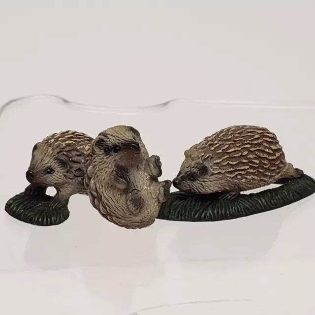 Schleich 3" Hedgehog Hoglets Babies 2009 Figure Toy