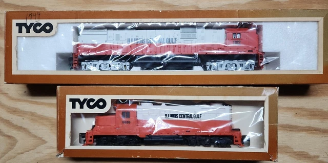 2-Tyco ICG Illinois Central Gulf Diesel Engines HO Scale Train #1102 & # 5628