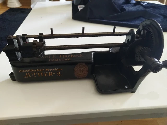 Jupiter 2 Bleistiftschärfmaschine Spitzer, Guhl & Harbeck, Old pencil sharpener