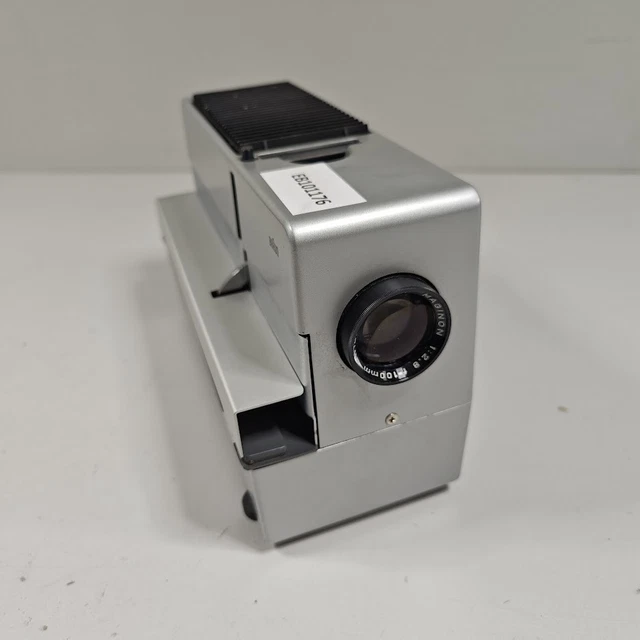 Projecteur De Diapositives Braun D300 Avec Télécommande - Occasion