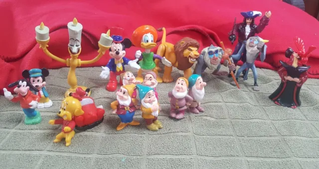 Lot of 90s Disney Character Toys Figures Mickey Donald Dwarfs Lion King Pirates