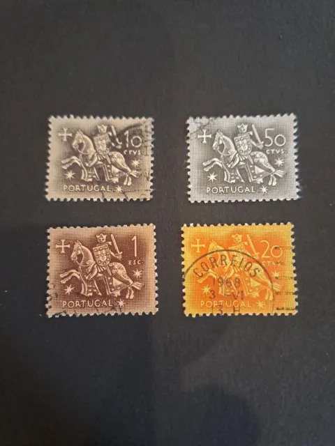 4 alte Briefmarken aus Portugal gestempelt