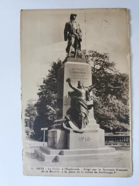 CPA 57 METZ - Le Poilu à l'Esplanade