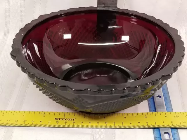 Avon Cape Cod Ruby Red Glass Serving Vegetable Salad Bowl 8 3/4" Vampire