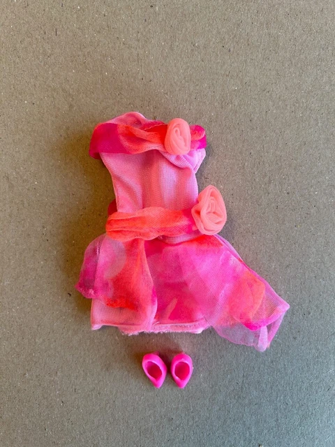 Lot De 7 Tenues Vintage Pour Poupée Barbie Superstar
