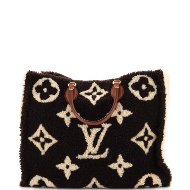 Louis Vuitton Bum Bag Monogram Giant Teddy Fleece Neutral 1526121
