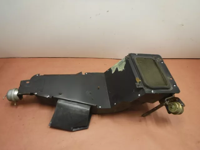 Jeep Grand Wagoneer 84-91 Dash Heater Distribution Duct  Assembly