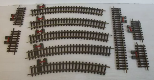 10 Assorted Hornby Dublo Oo Gauge  2-Rail Curve & Straight Terminal Tracks