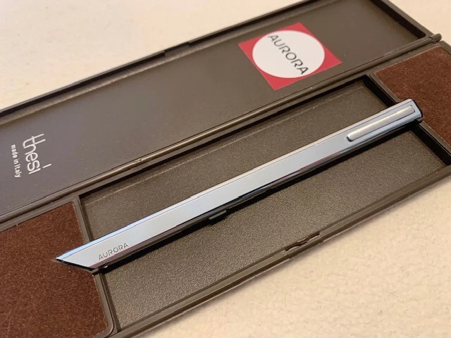 Thesi Aurora Pen Thesi Aurora Pen